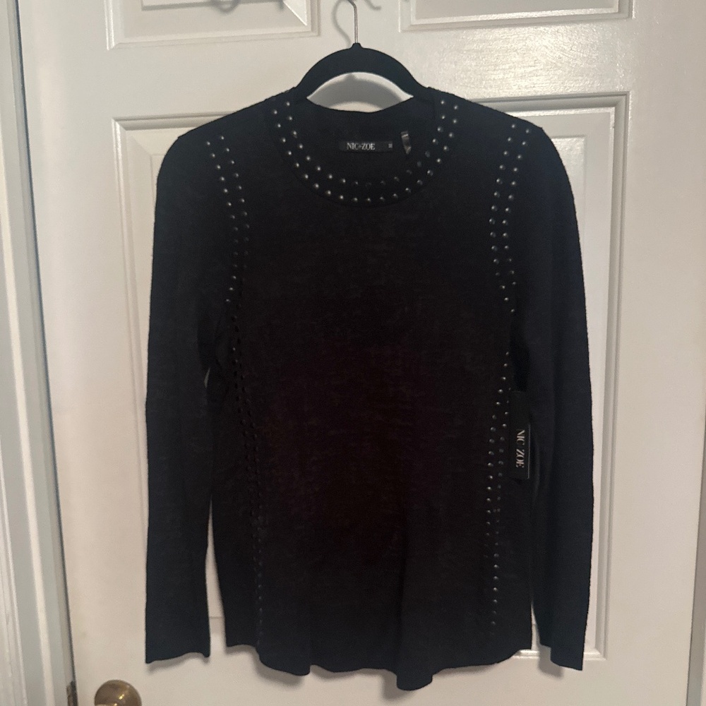 Nic + Zoe Black Knit top with Rivet Detail